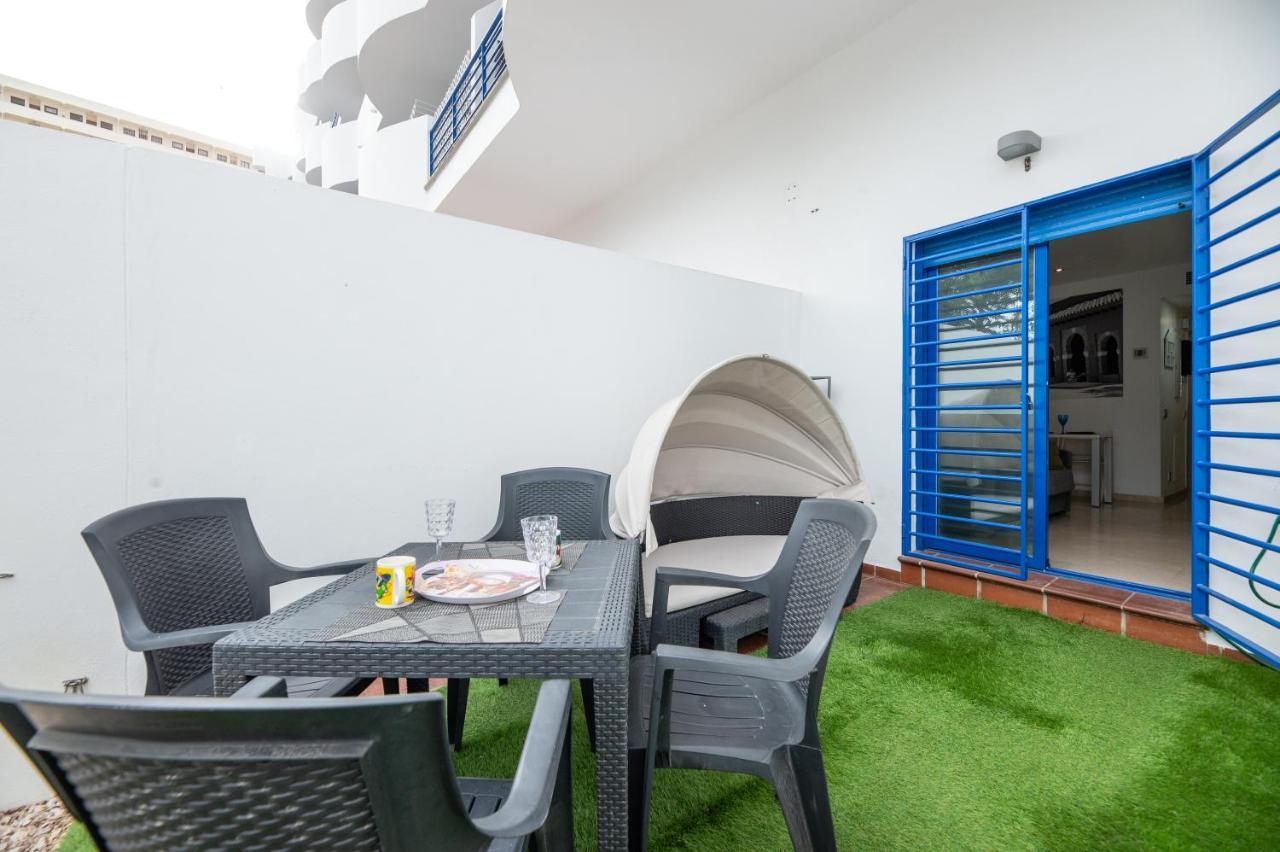 Modern Apartment Next To The Beach, Pets Friendly Benalmádena Eksteriør billede